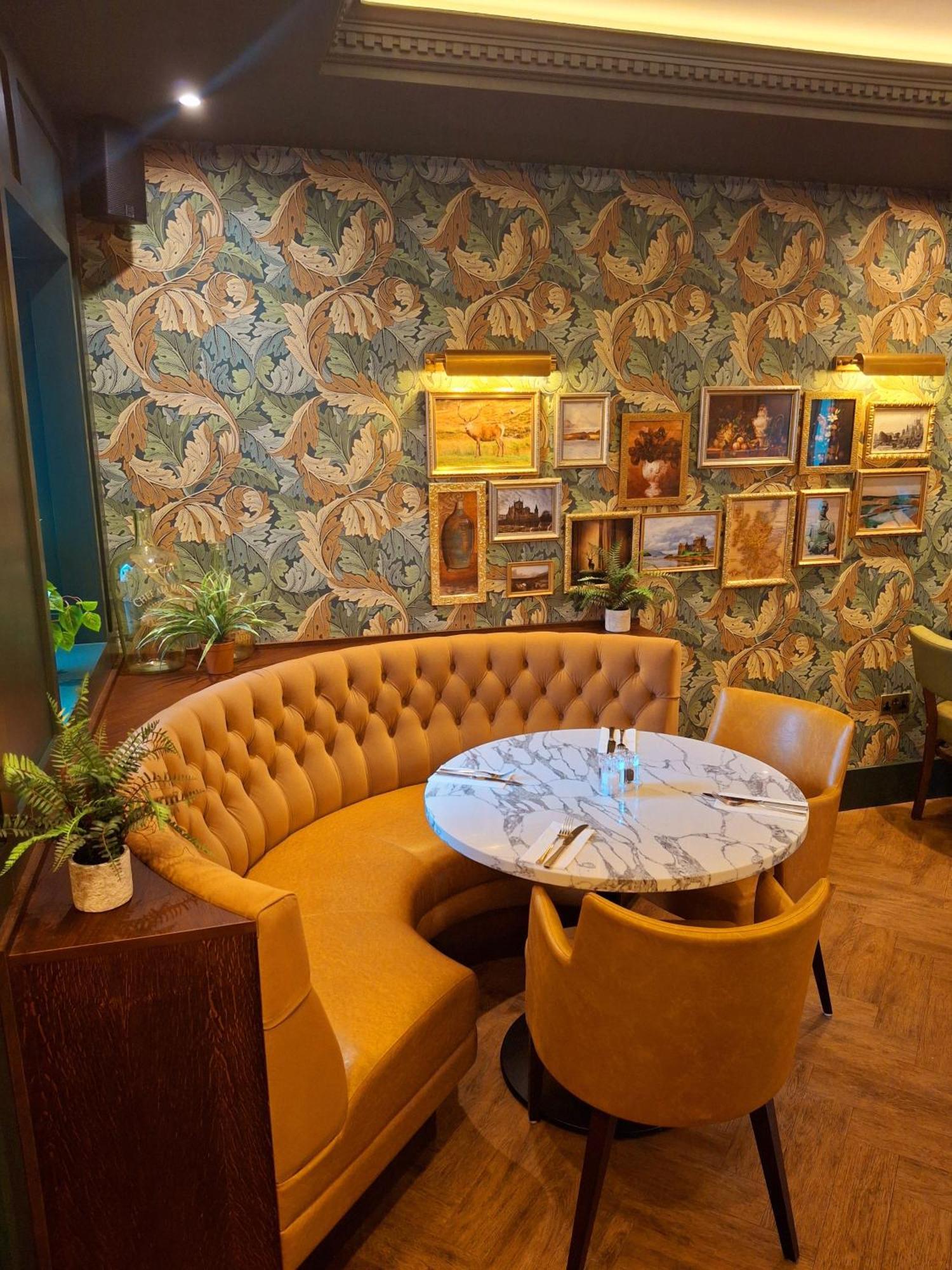 Adamson Hotel Dunfermline Extérieur photo