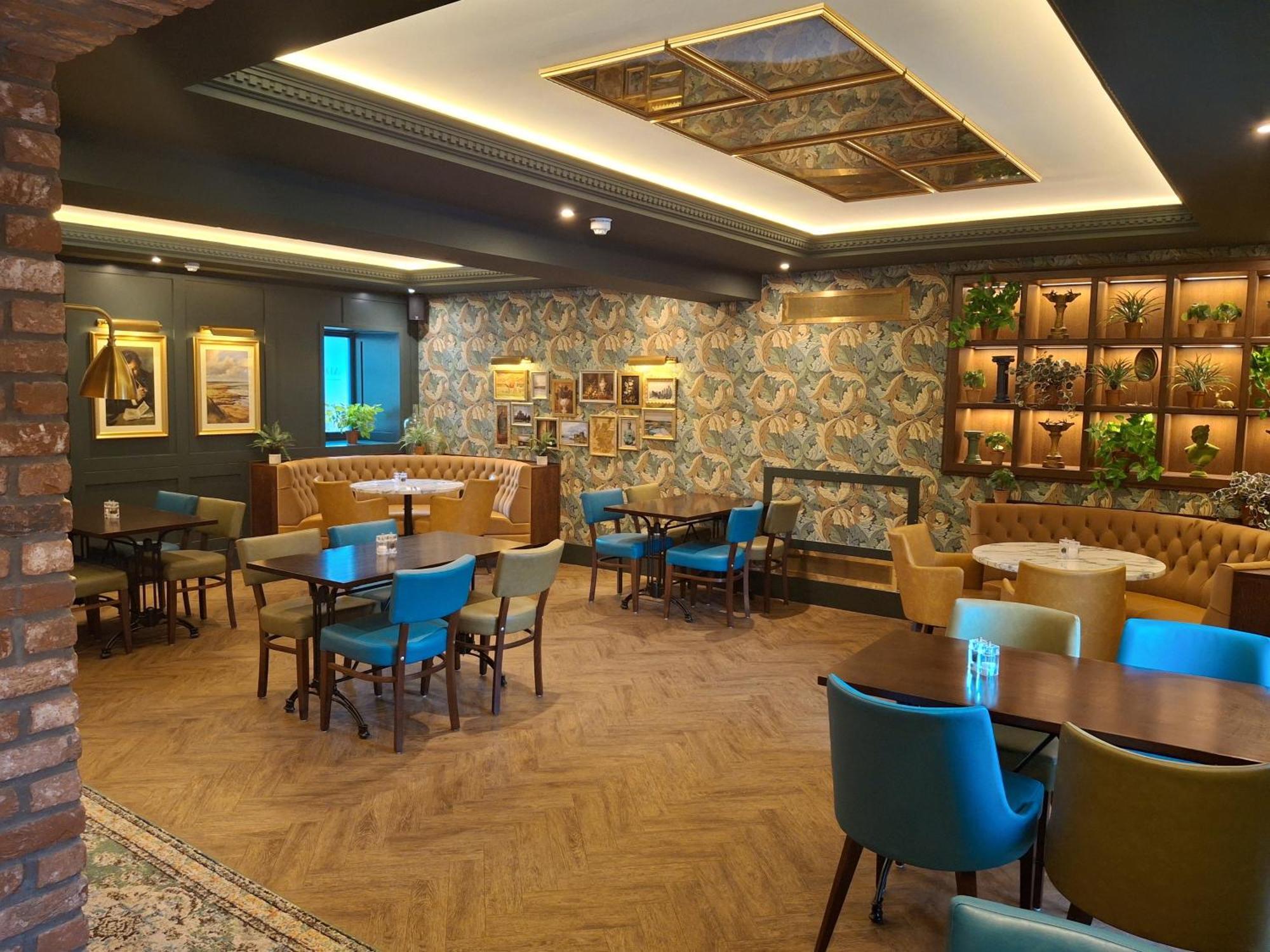 Adamson Hotel Dunfermline Extérieur photo