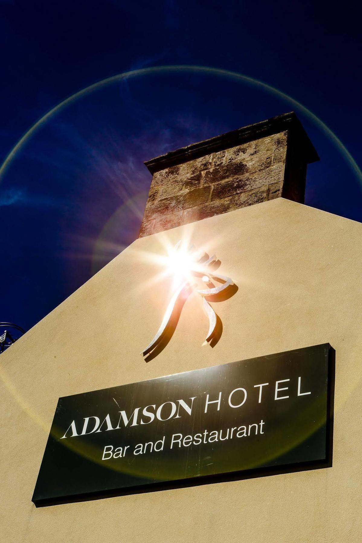 Adamson Hotel Dunfermline Extérieur photo